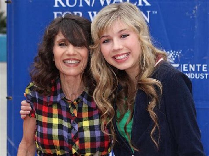 
Who Is Jennette McCurdy’s Partner? Everything About Her Personal Life 